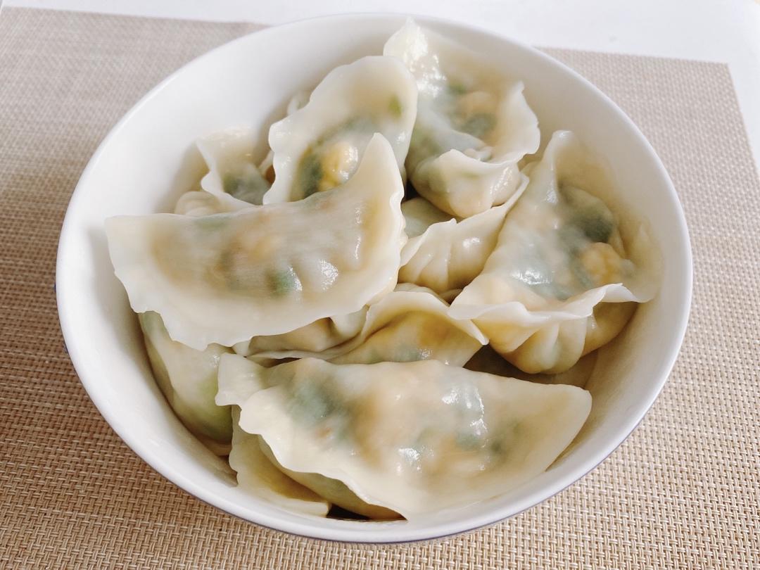经典的韭菜鸡蛋馅儿饺子 怎么吃都不会腻