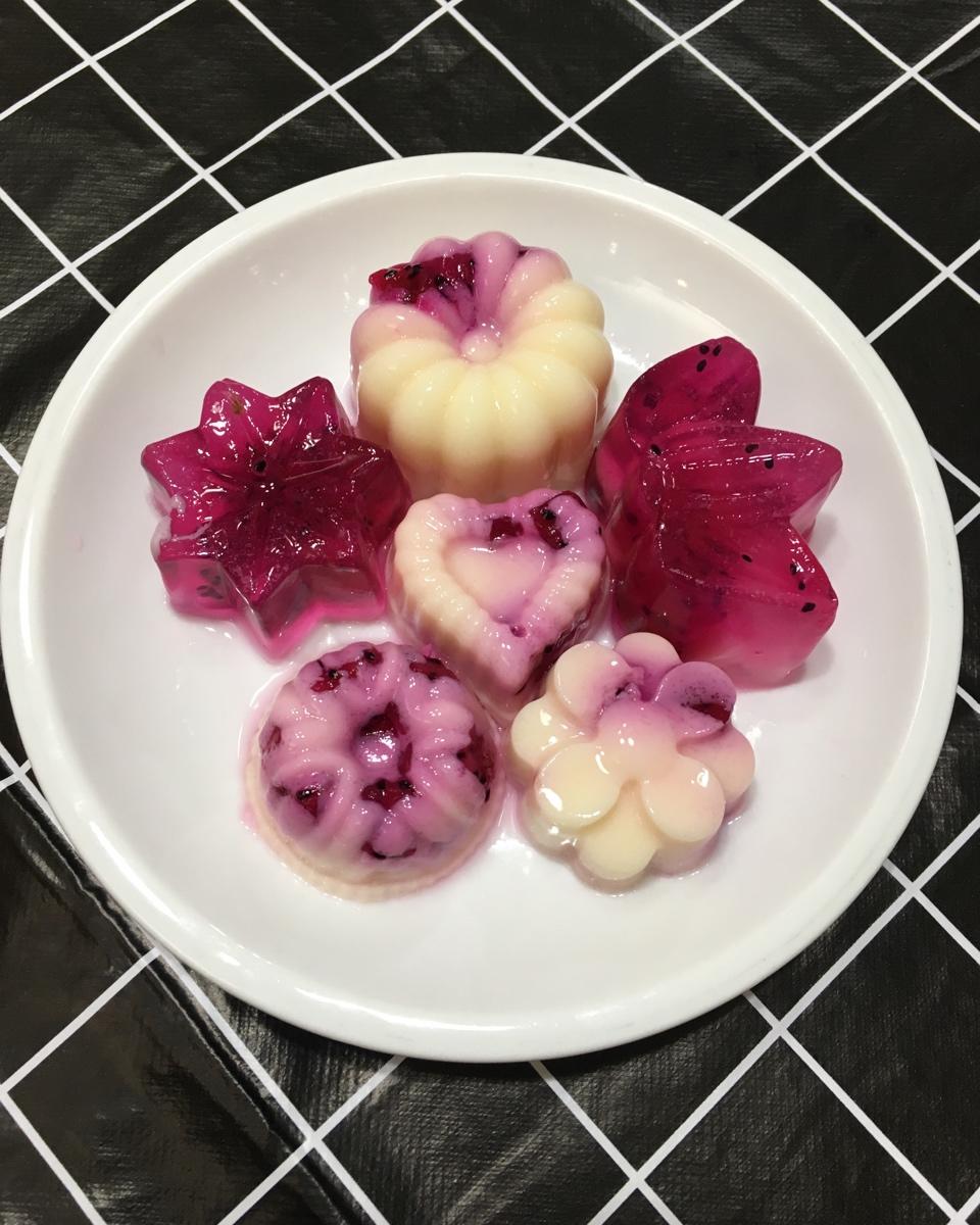牛奶果冻