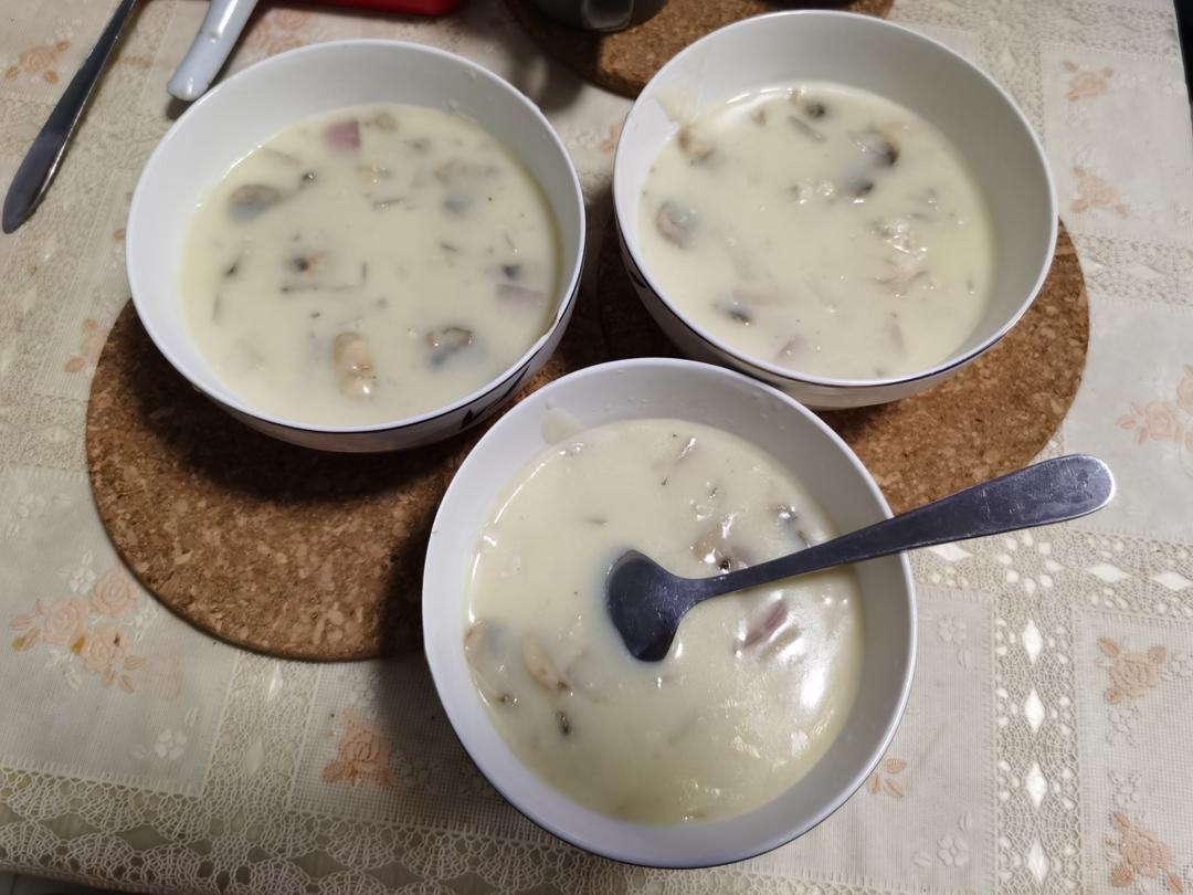 奶油鸡茸蘑菇汤（必胜客同款）