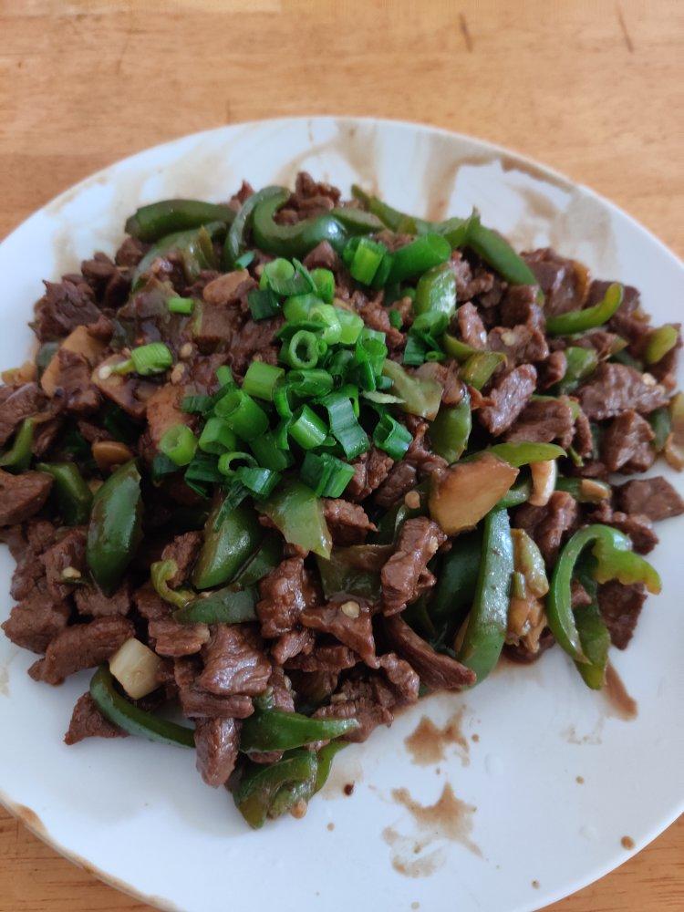 小炒牛肉
