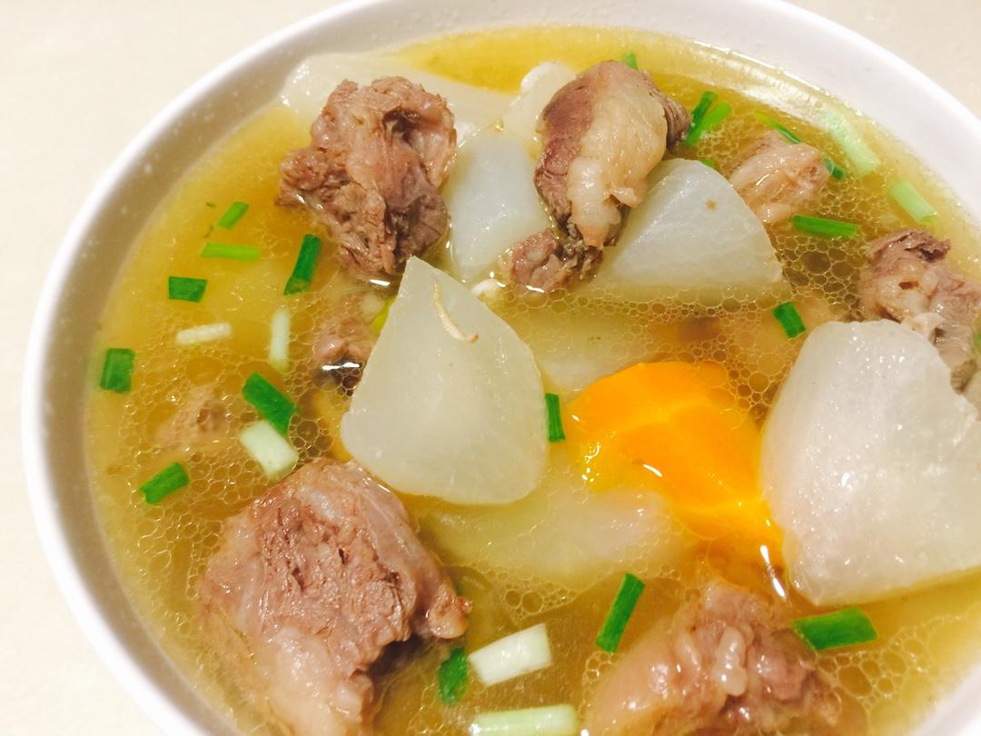 牛肉炖萝卜