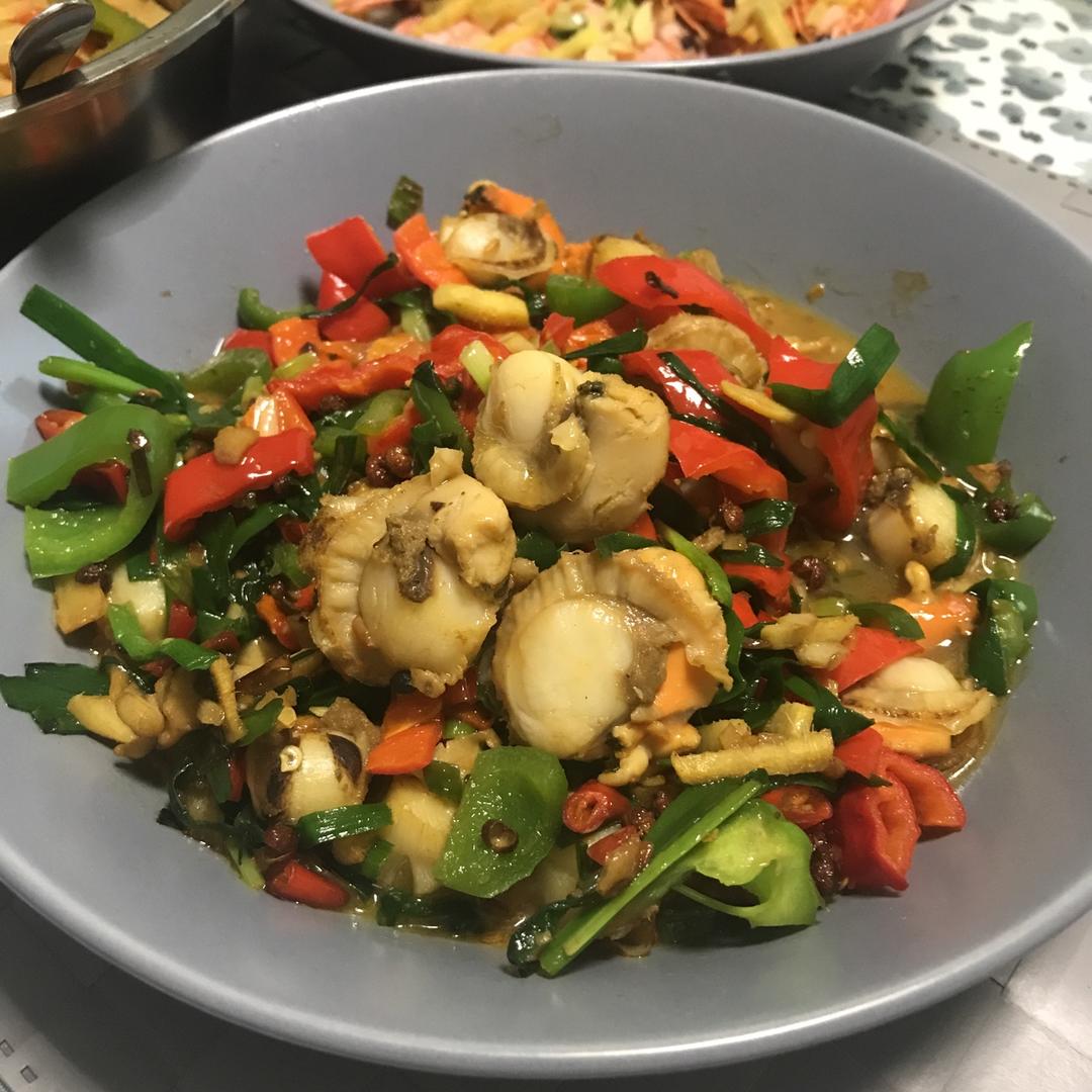 扇贝肉炒韭菜