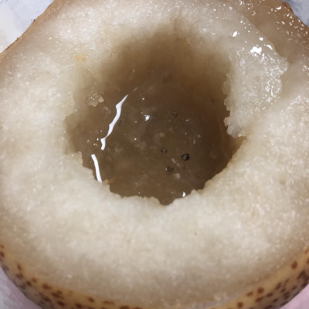 川贝冰糖炖雪梨