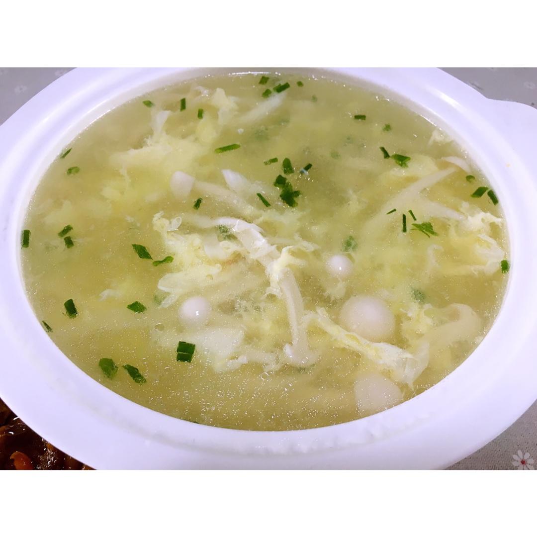 不做猪猪做的海鲜菇鸡蛋汤