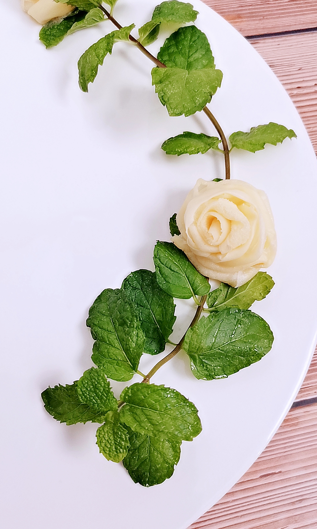 🌹千层皮玫瑰花造型🌹美食菜肴拼盘装饰🌹创意花式摆盘的做法 步骤8