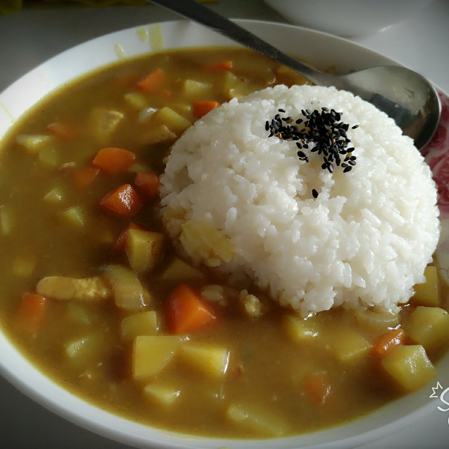 零失败日式咖喱鸡肉饭！！最正宗日本家庭做法！简单又好吃！