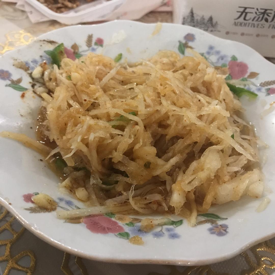 凉拌萝卜丝