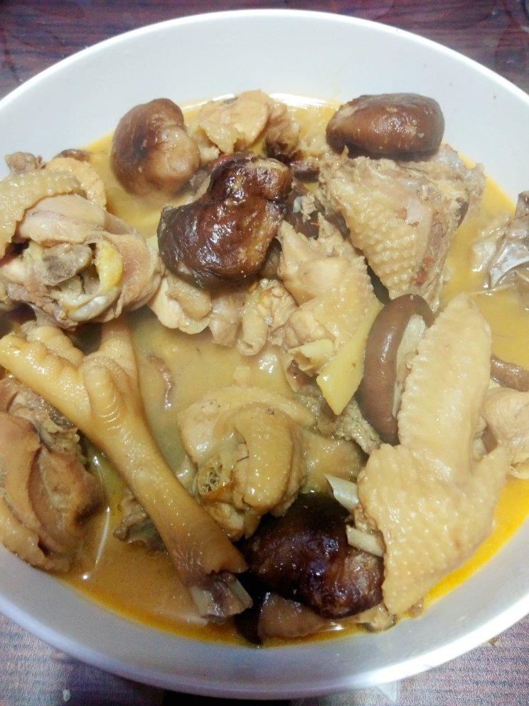 香菇炖鸡