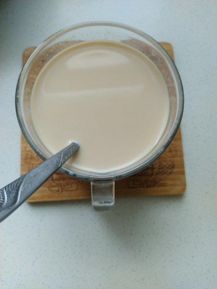 自制原味奶茶