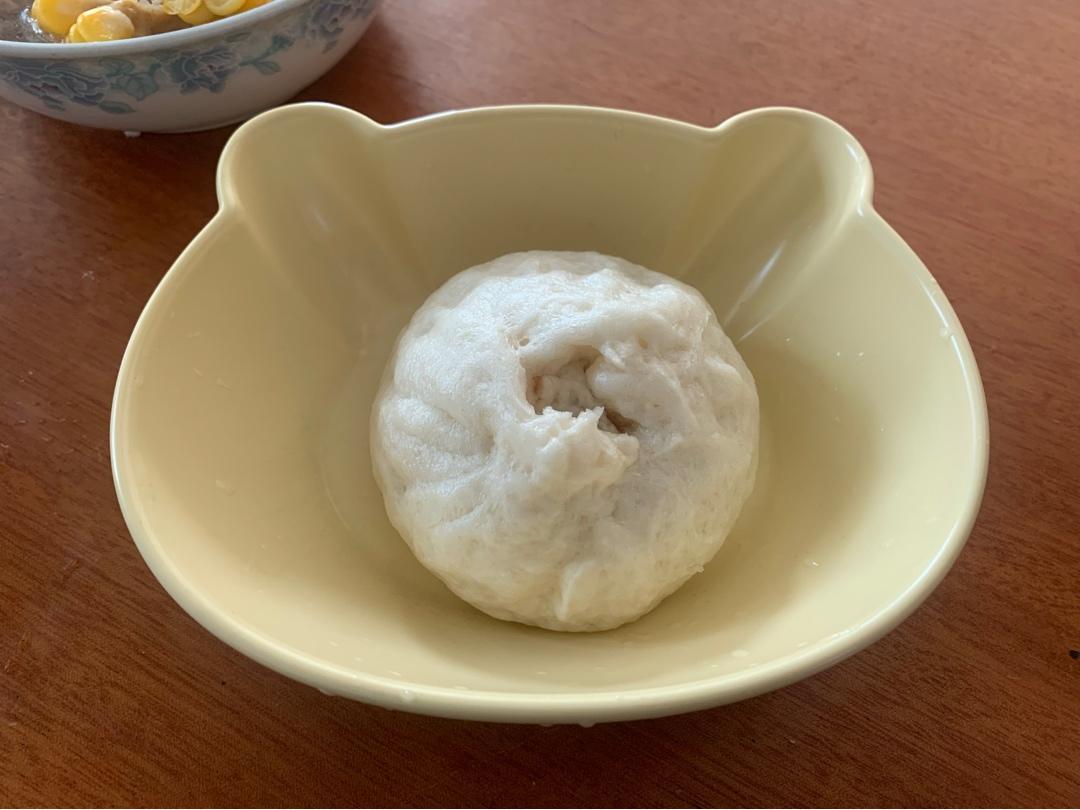神仙配方肉包子     6个左右