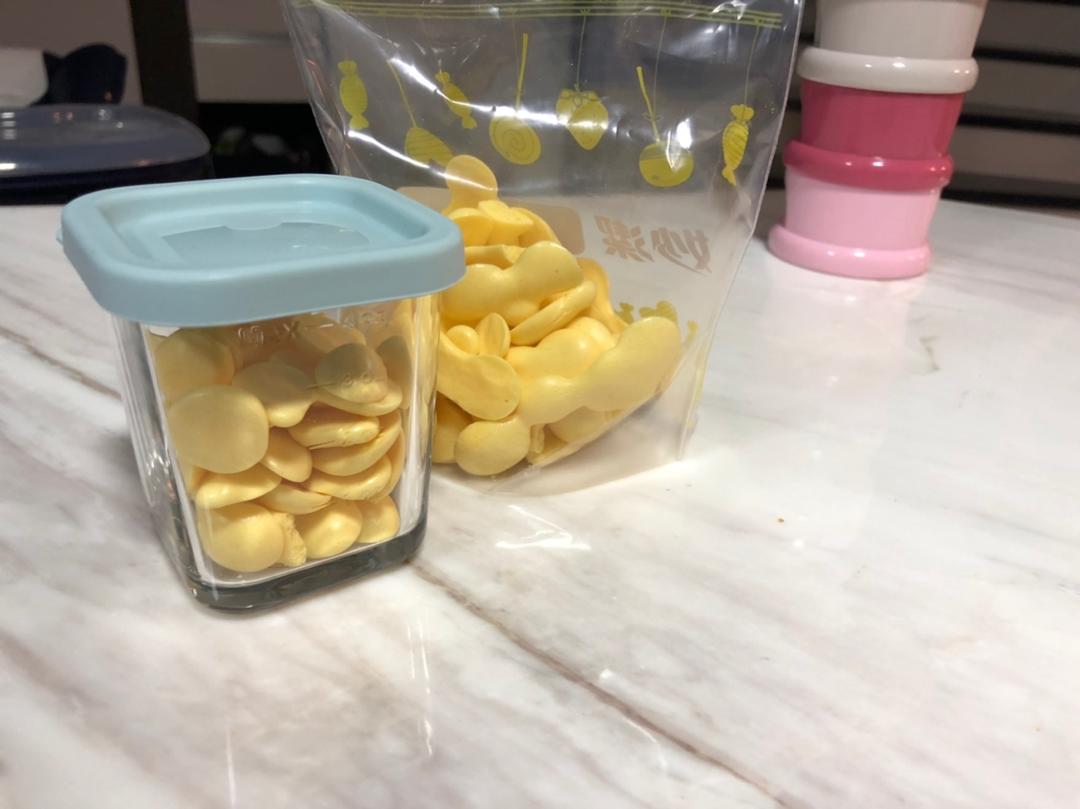 宝宝辅食系列～蛋黄溶豆