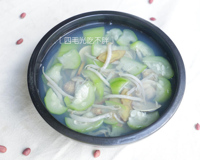 丝瓜沙虫蛤蜊汤的做法
