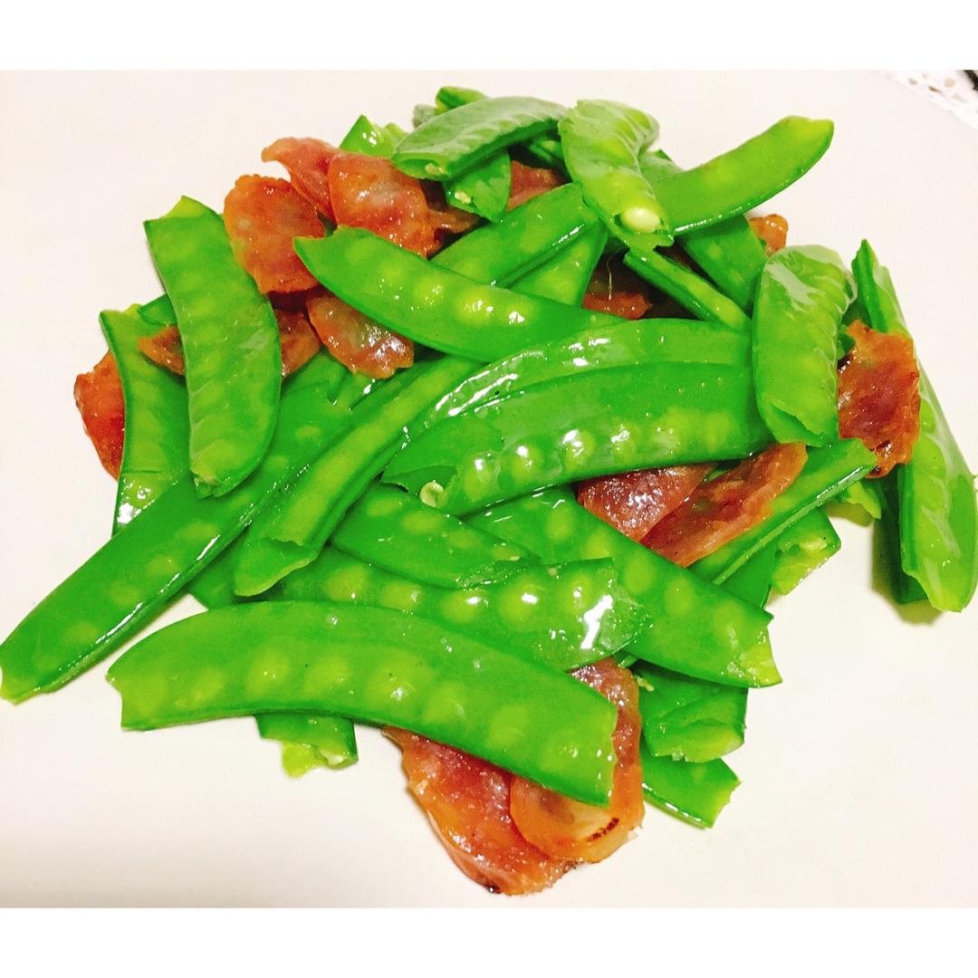 腊肠炒荷兰豆