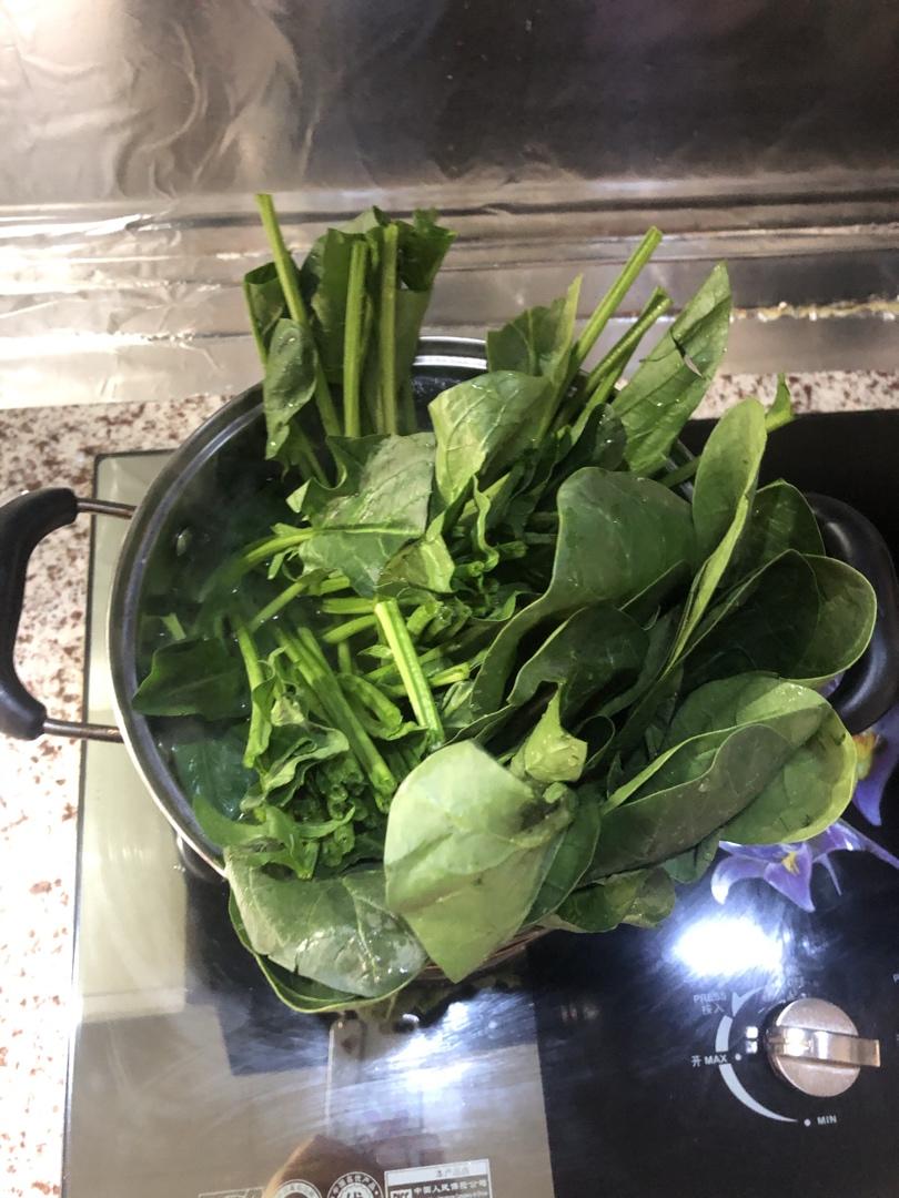 果仁菠菜