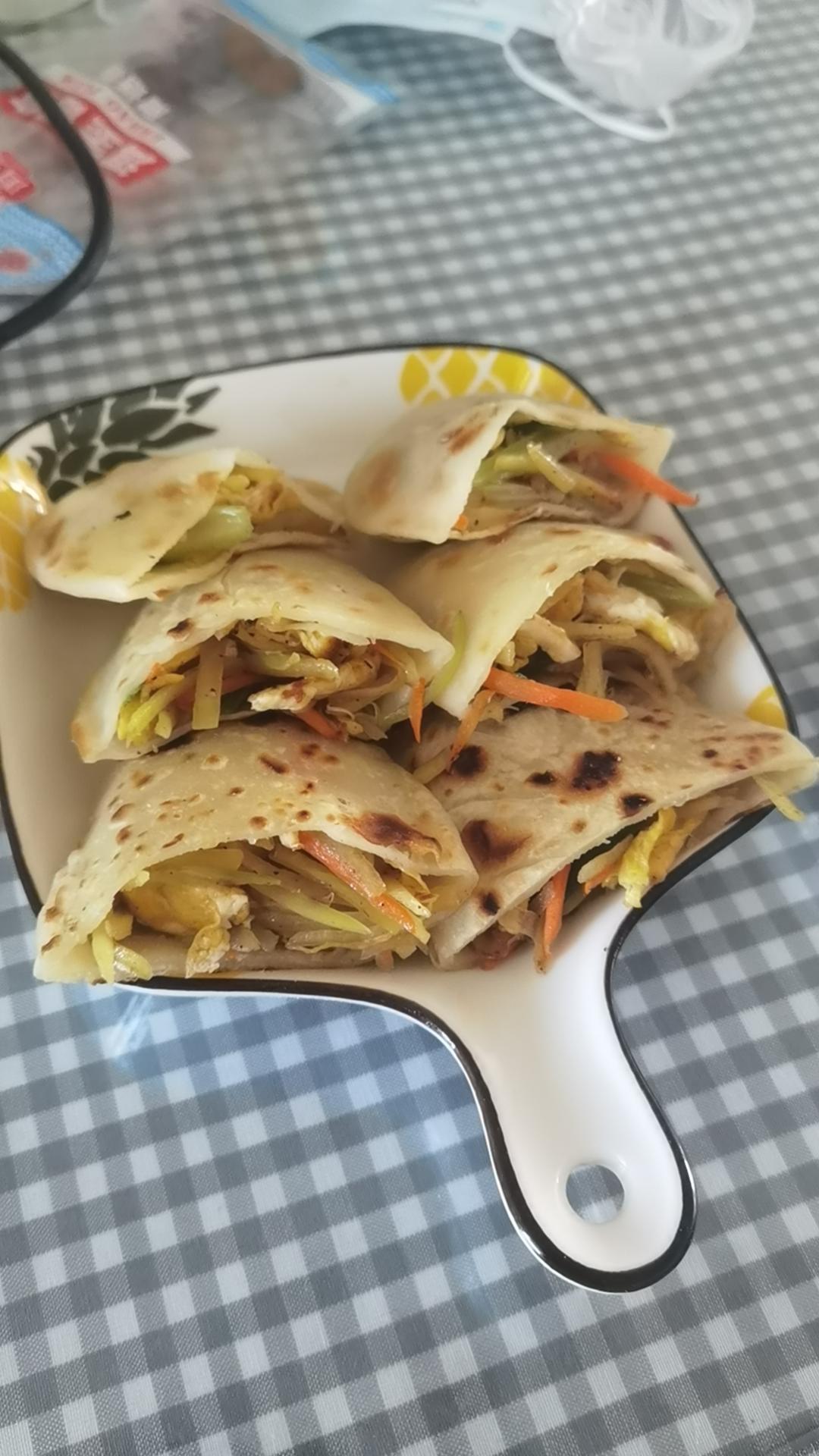 半烫面的口袋饼｜装啥都好吃