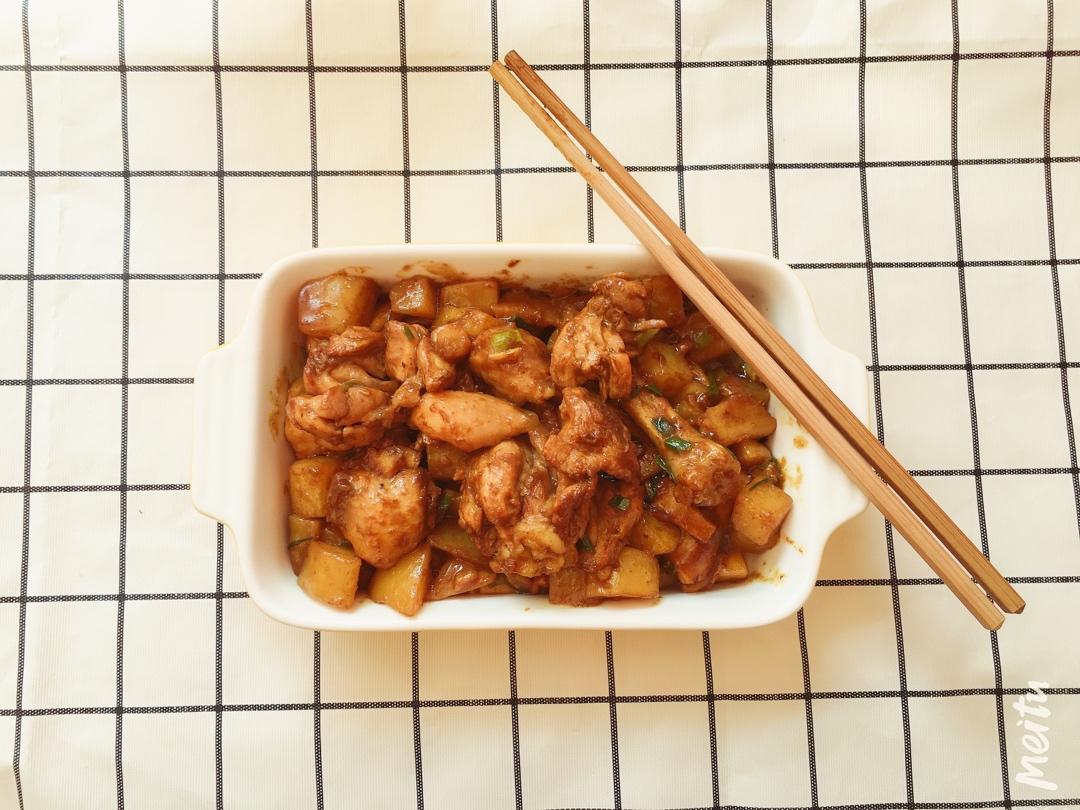 鸡腿豆腐煲