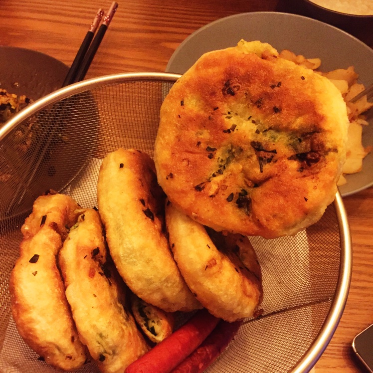 『炸菜盒』---河南名小吃