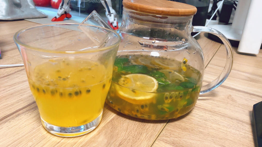 柠檬百香果蜜