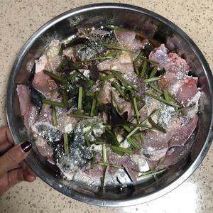 紫苏生鱼汤的做法 步骤2