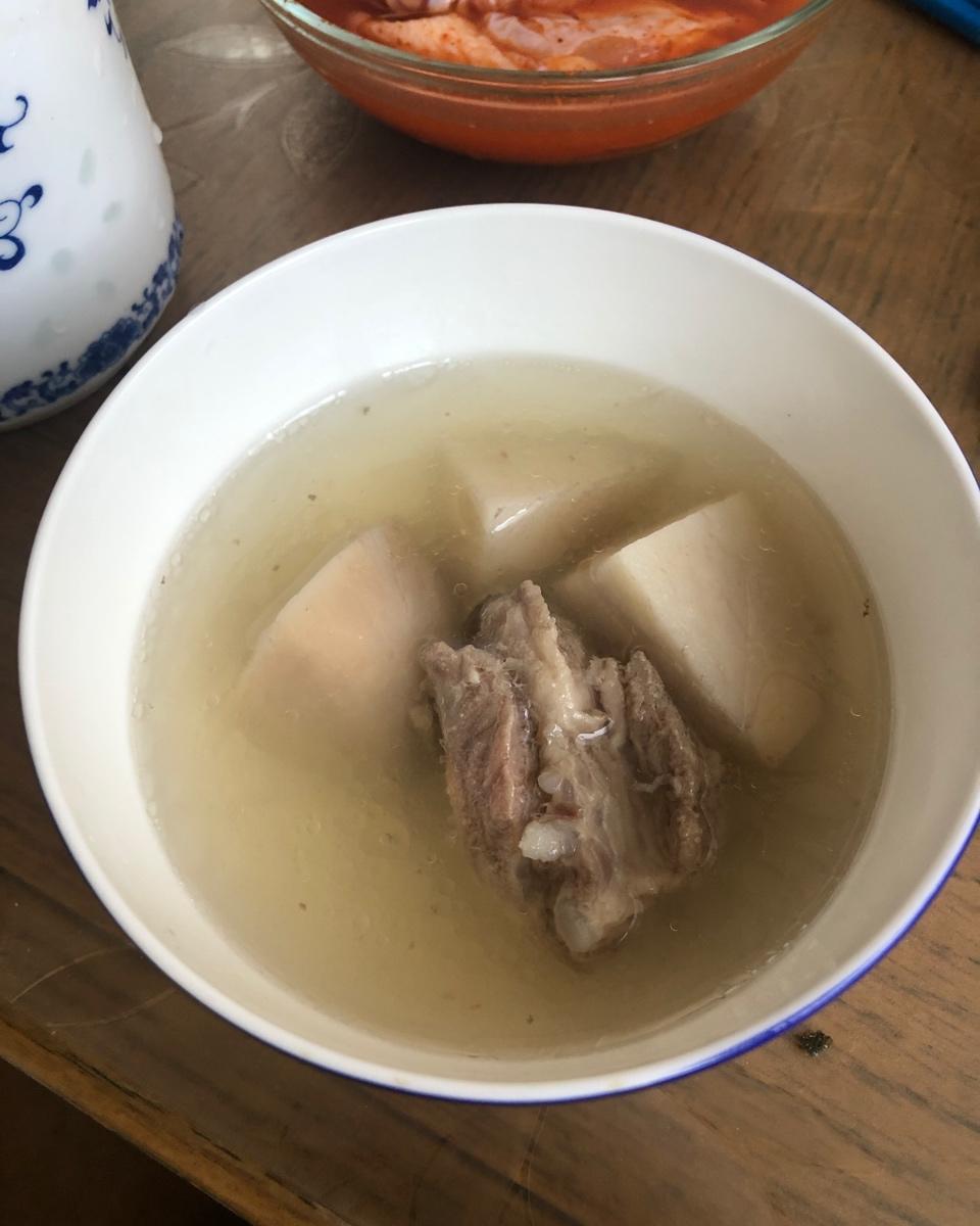 芋头排骨汤
