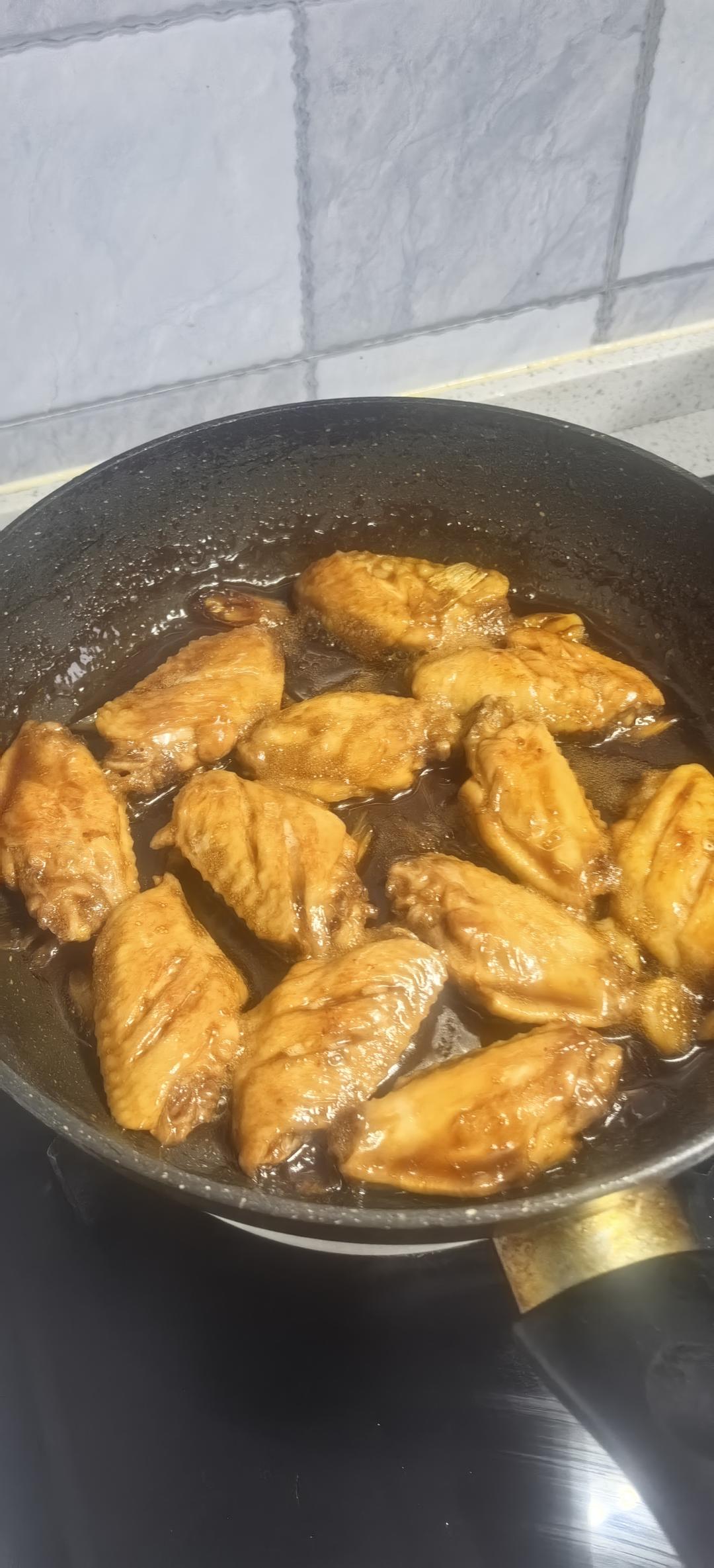 浓稠香甜的可乐鸡翅