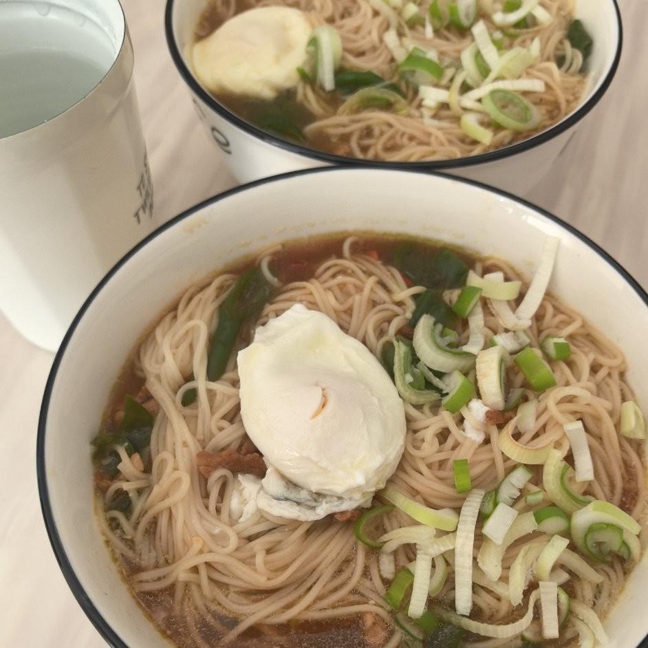 双椒肉丝面