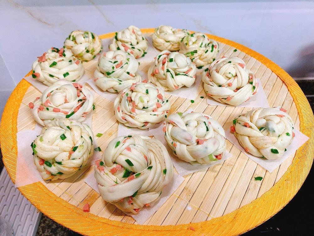 超详细葱花卷两吃做法