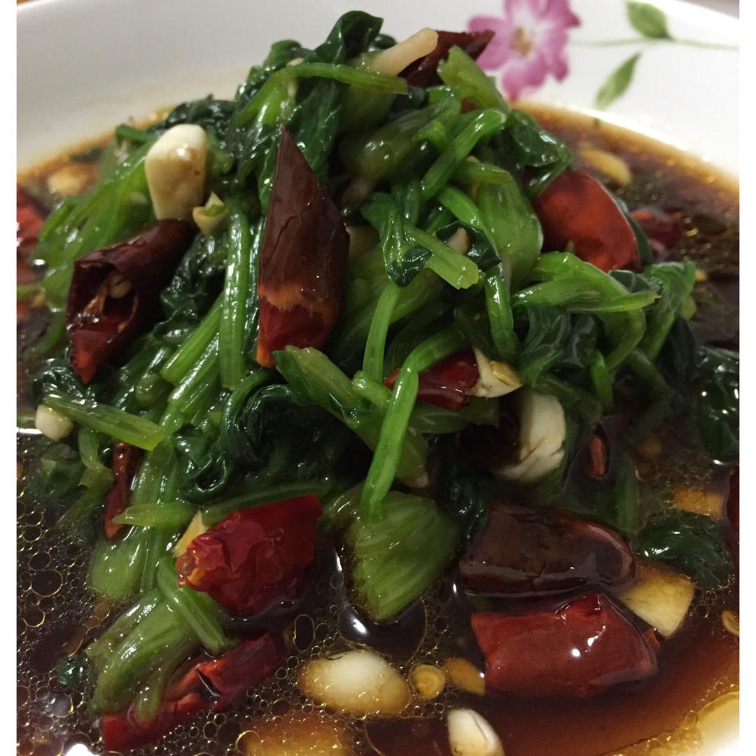 凉拌菠菜 Spinach Salad