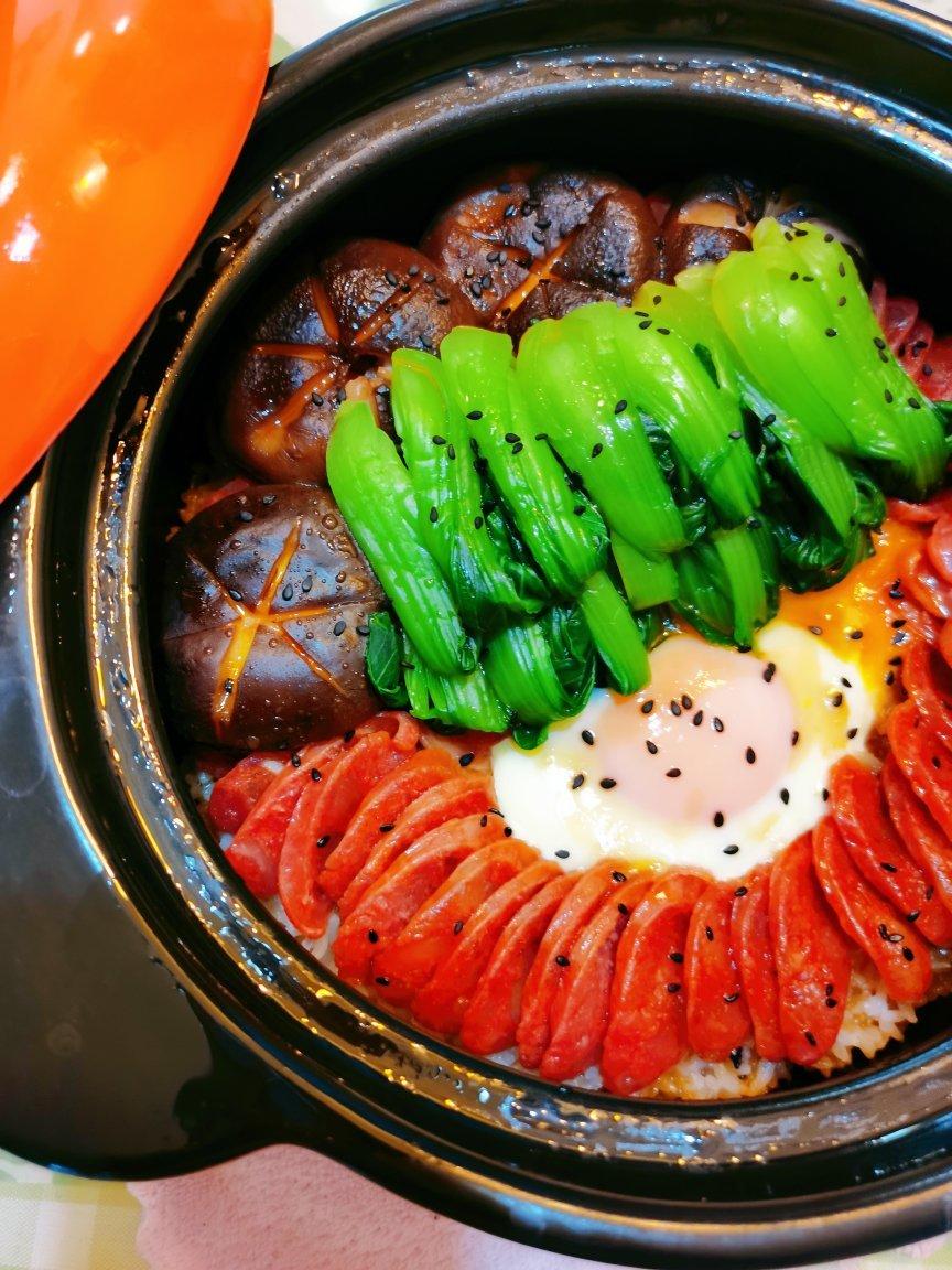 香肠煲仔饭
