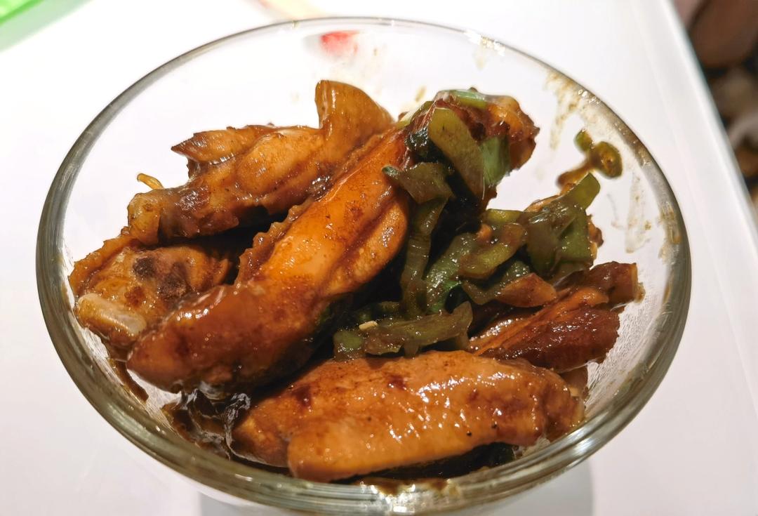好吃到舔手指的蒜香鸡翅‼️