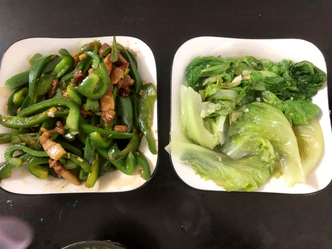 下饭神器👉青椒炒肉