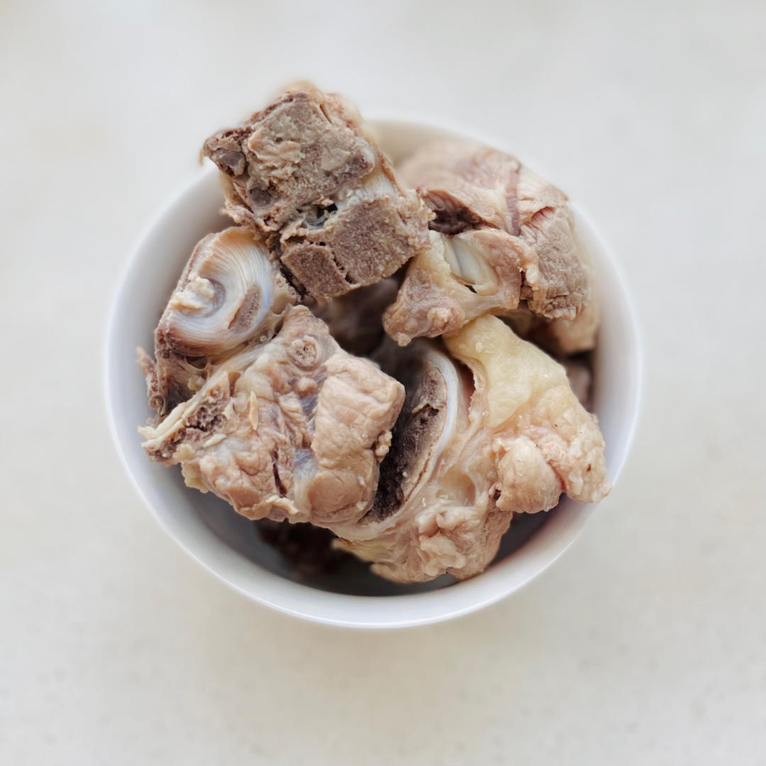 海带豆腐金针菇瘦肉汤+小米蒸肉丸+菠菜蛋羹【4月北鼎蒸炖锅食谱】