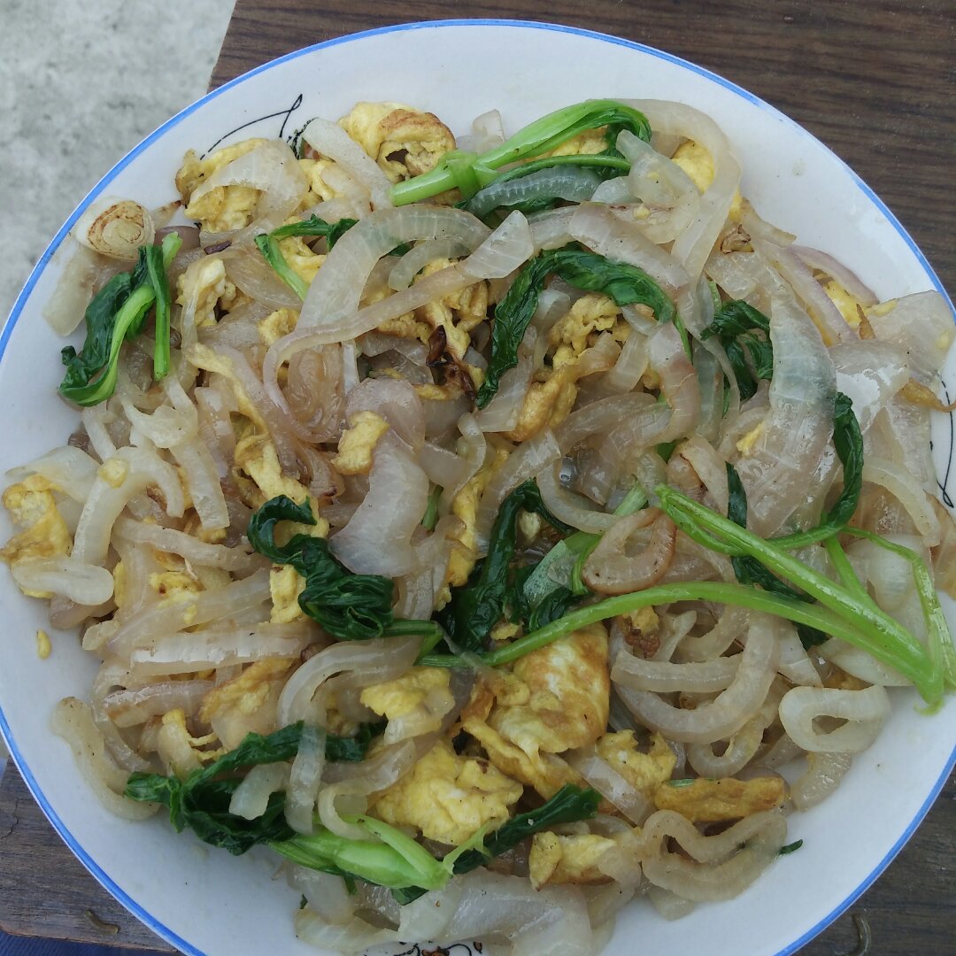 洋葱炒鸡蛋
