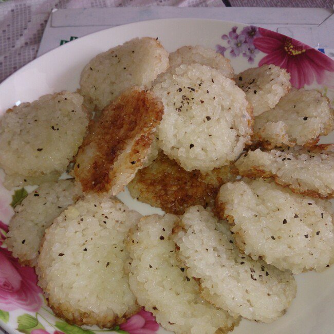 若昕儿做的烤米饼