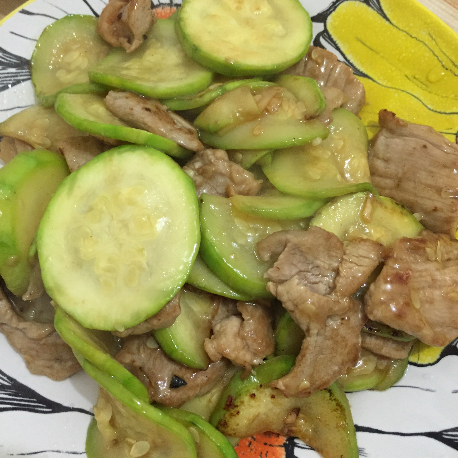 西葫芦炒肉片