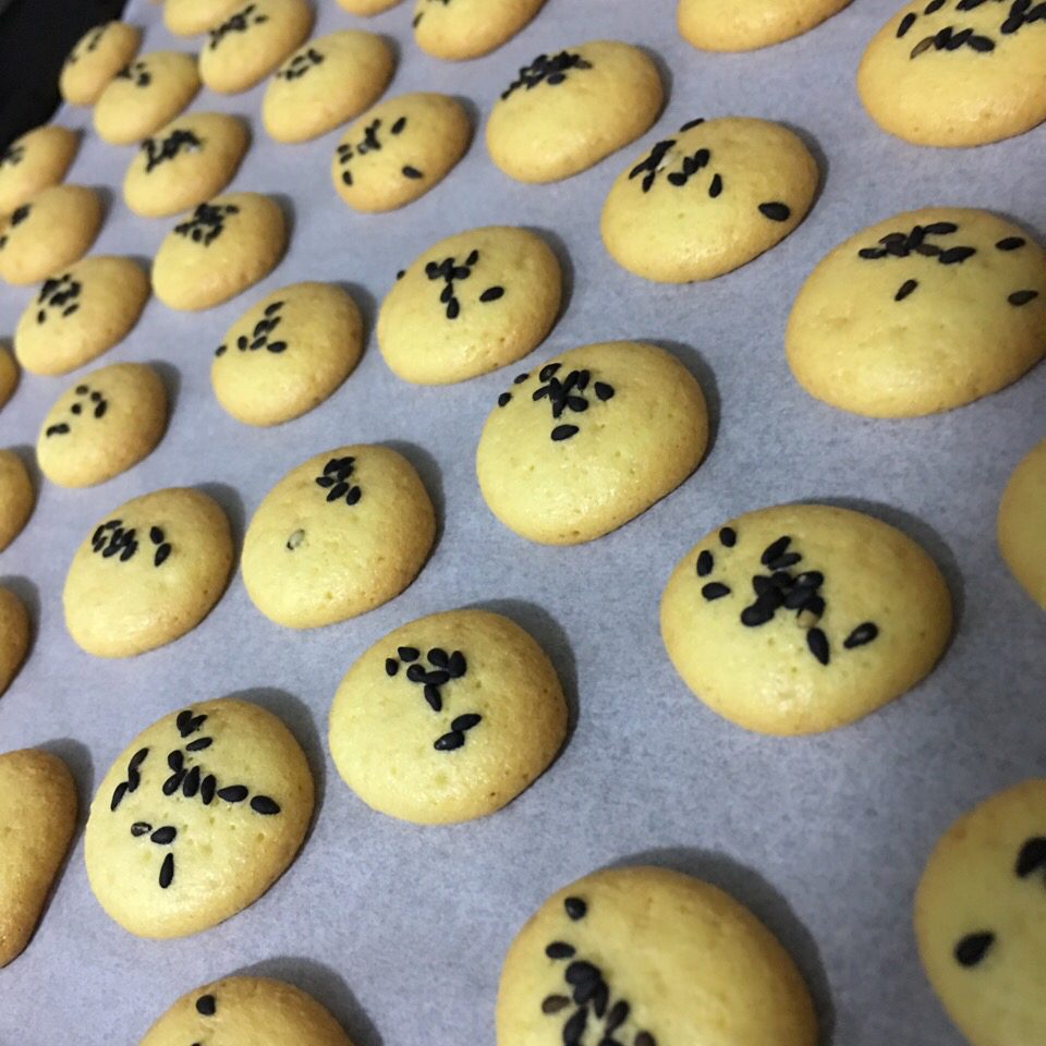 酥脆蛋香小饼干