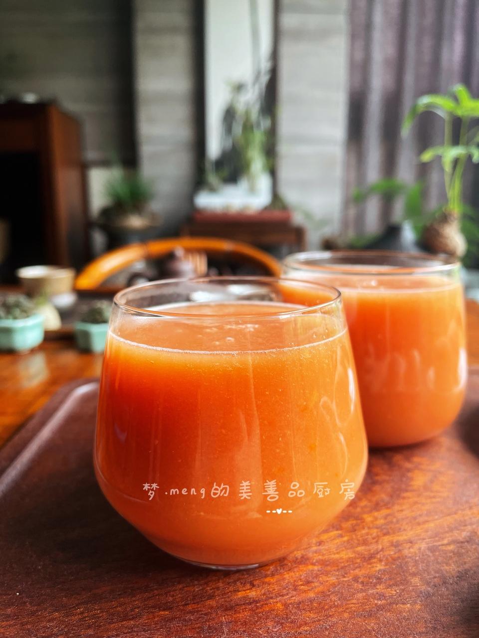 瘦身养颜苹果西红柿汁