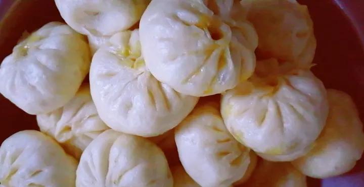 宝宝辅食～超松软的果蔬小馒头