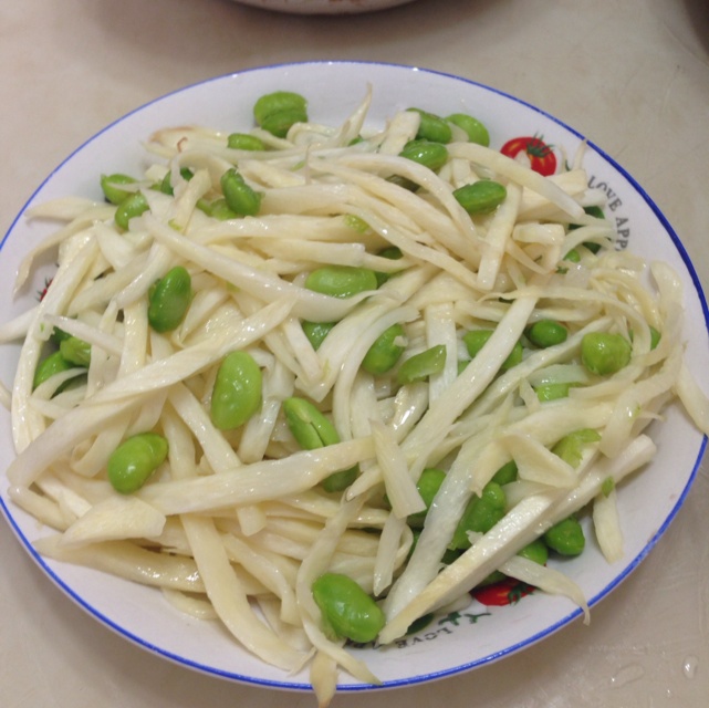 傻傻的斯做的清炒茭白毛豆