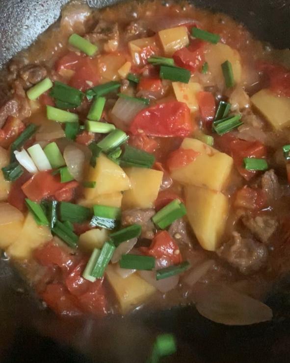 番茄土豆炖牛腩