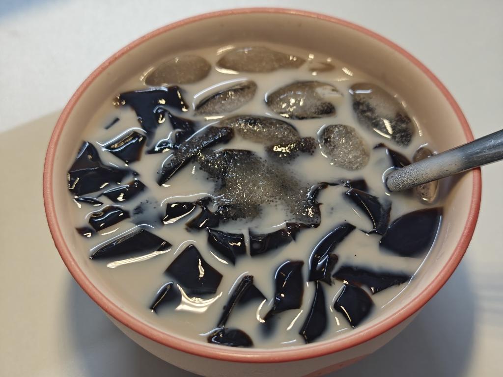 黑凉粉