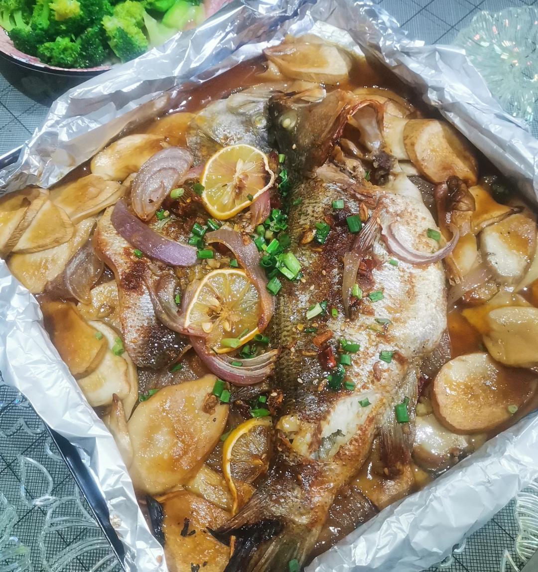 超简单的烤鲈鱼🐟