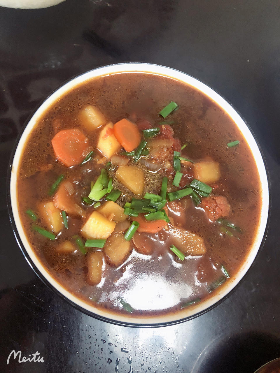 番茄土豆炖牛腩
