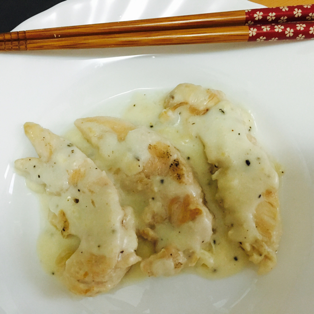 奶汁胡椒煎鸡胸