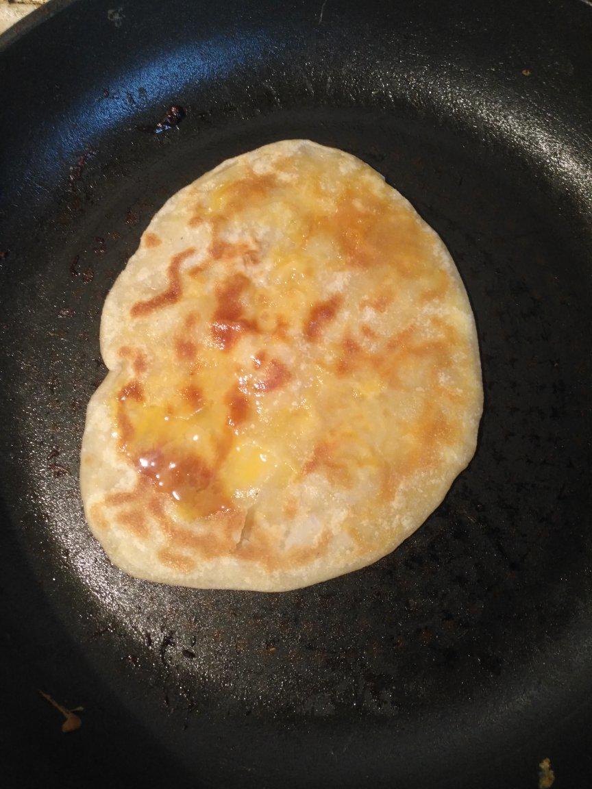 圆鼓鼓的鸡蛋灌饼