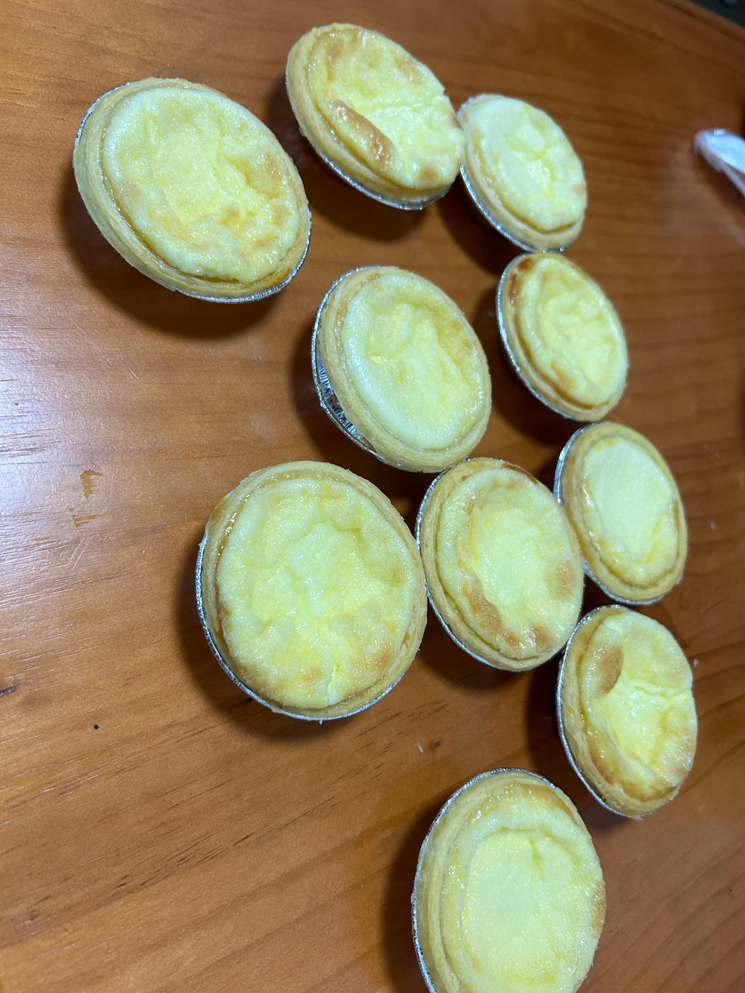 教你做和KFC一样超级好吃的【葡式蛋挞】，吃了根本就停不下来吖