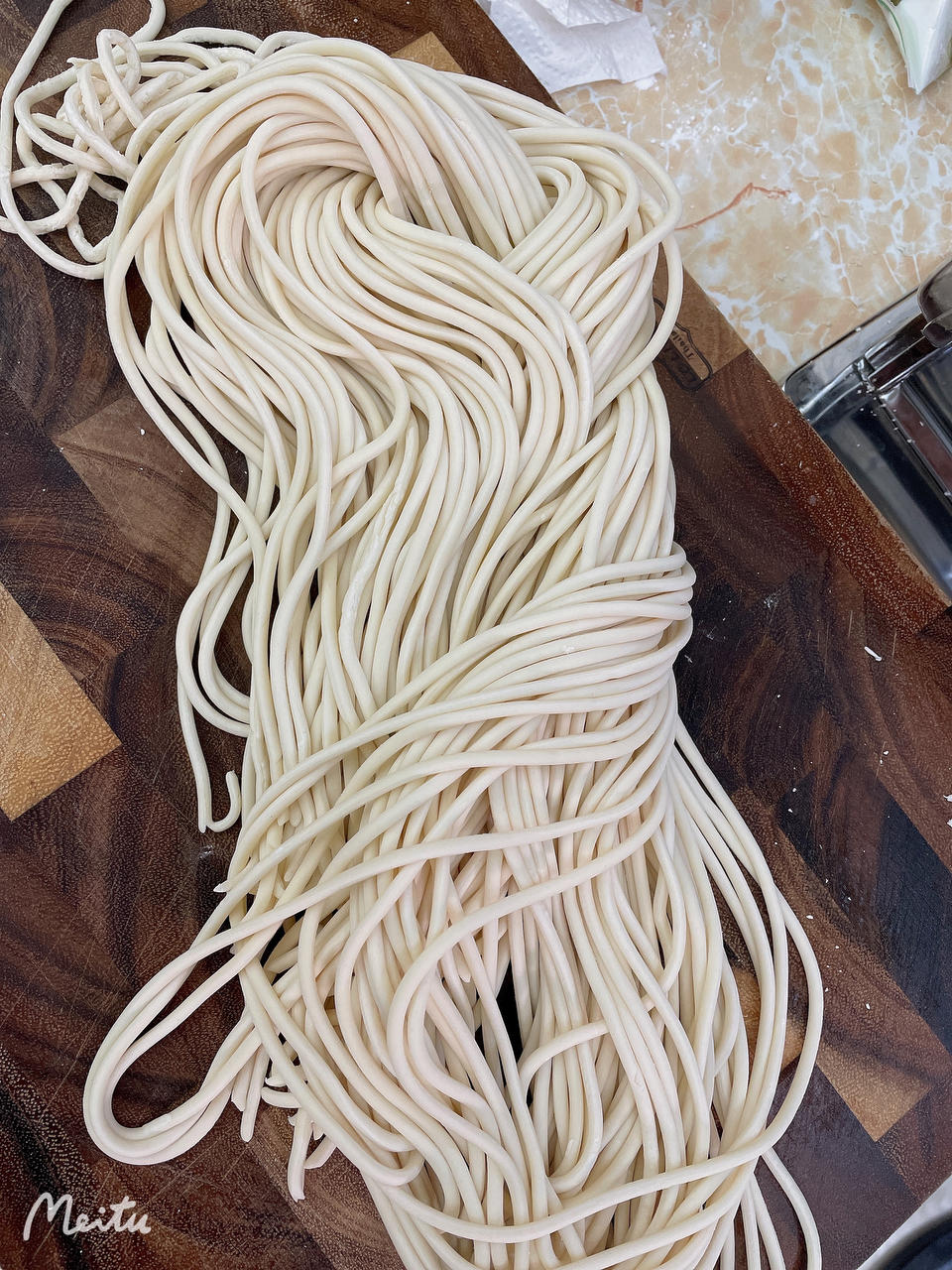 纯鸡蛋面条