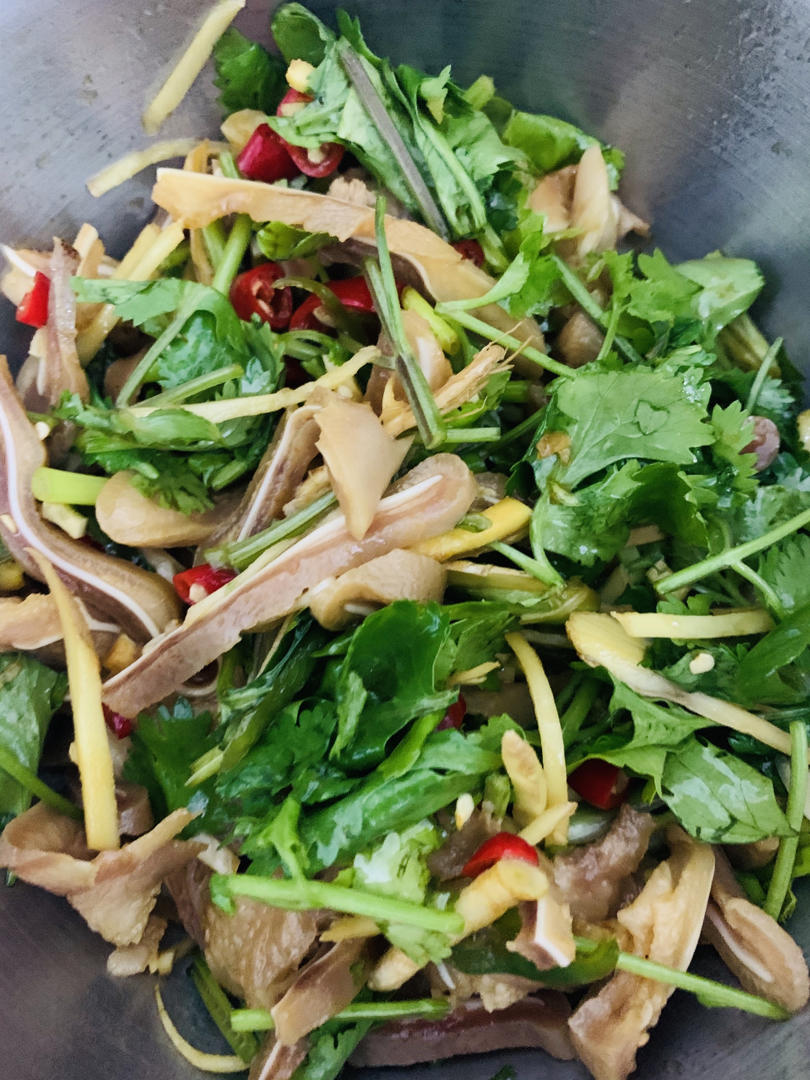 佐酒下饭必备小吃—凉拌猪耳朵