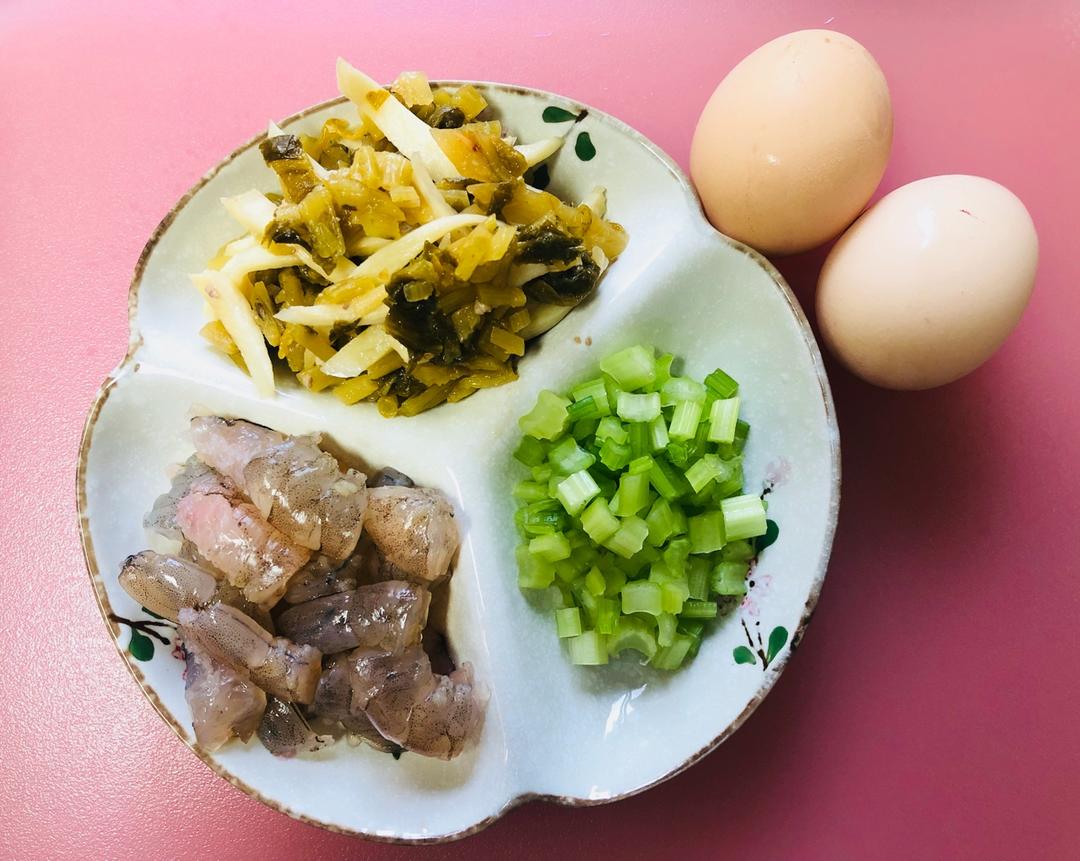 橄榄油泡菜蛋炒饭