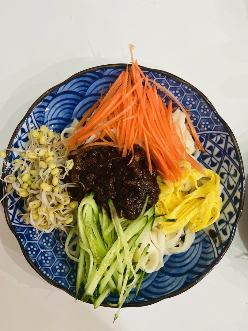 老北京炸酱面（附详细做法）